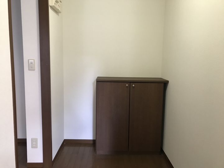 シティライフ小池Cの玄関