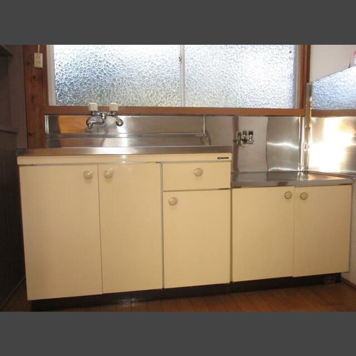 元島田荘Aのキッチン