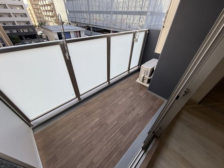 M.Granz池田の内装