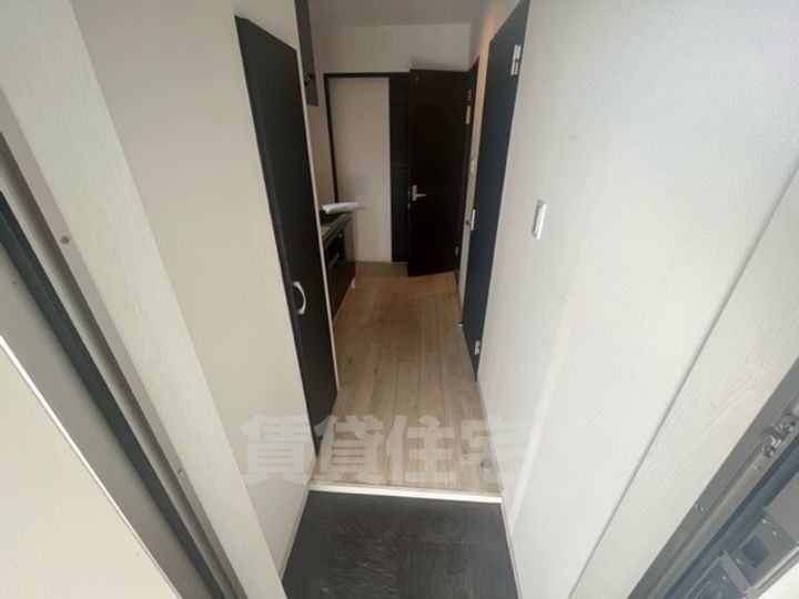 コージーヒル塩屋の玄関