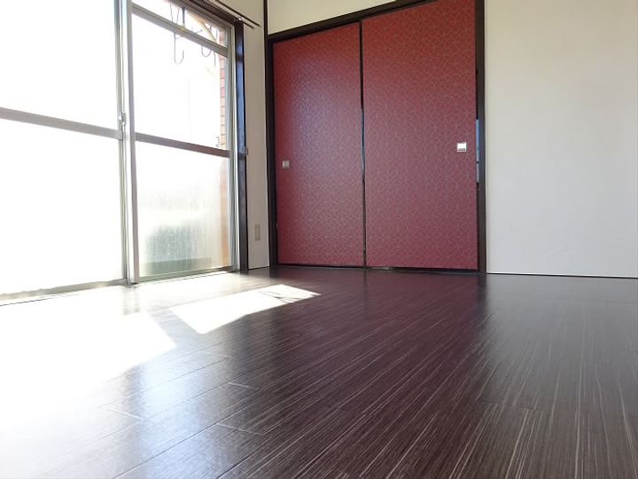 毛塚ビルの内装