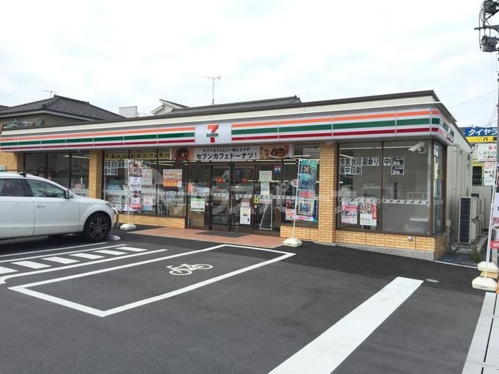 ベーネ・ファミリアの周辺