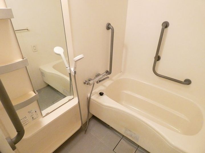 さくらB Dの風呂