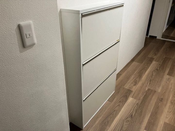 戸坂ラックビルの内装