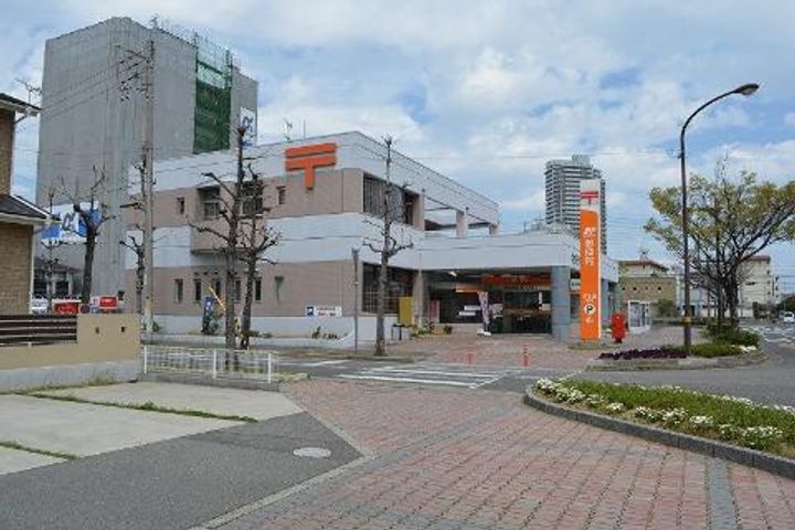 GENESIS(ジェネシス)の周辺