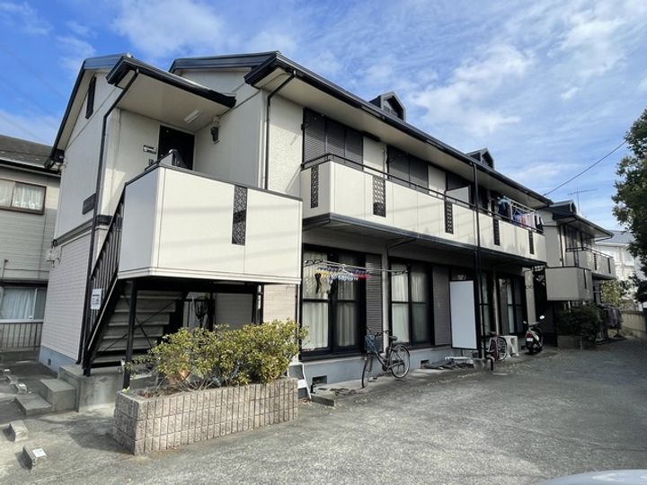 神奈川県伊勢原市下落合(アパート)の賃貸物件の外観