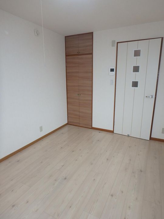 パークアゼリア朝霞の居間