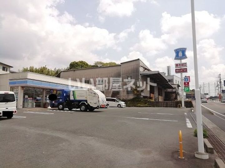 Cross  B棟の周辺