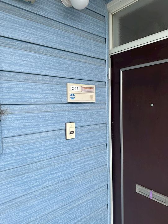 モンシェリー日秀の玄関