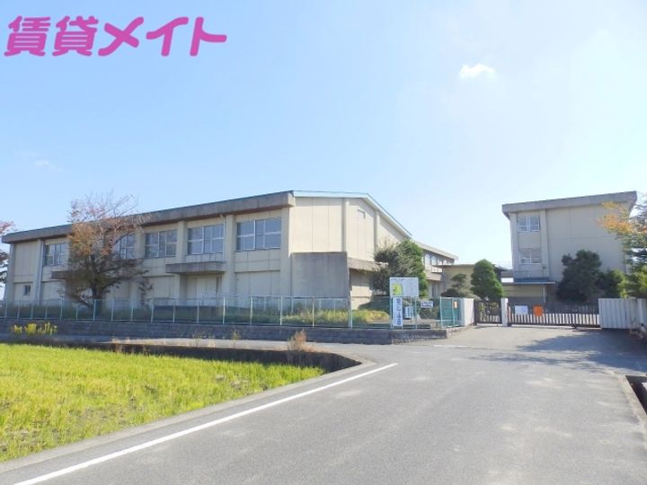 三重県四日市市別名4(一戸建)の賃貸物件の周辺