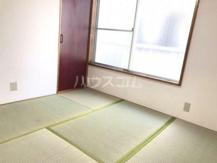 馬場下ハウスの居間