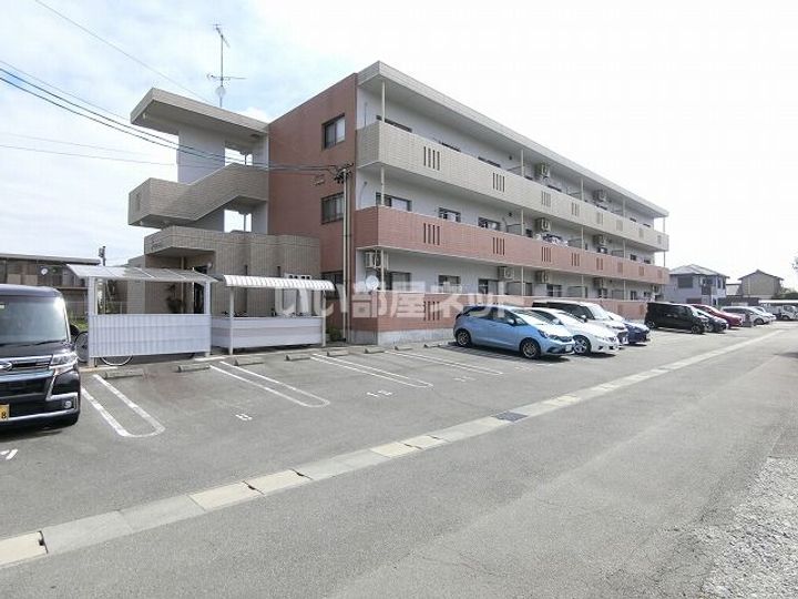 三重県津市幸町(マンション)の賃貸物件の地図