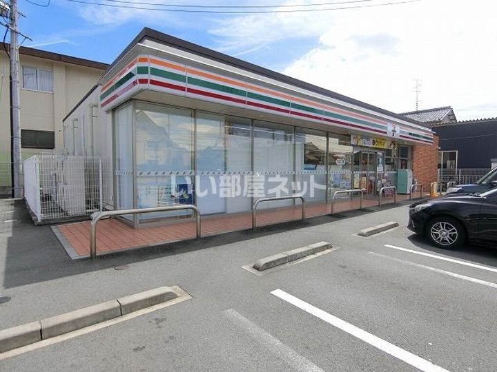 三重県津市幸町(マンション)の賃貸物件の周辺
