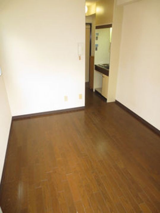 大阪府門真市元町(マンション)の賃貸物件の居間