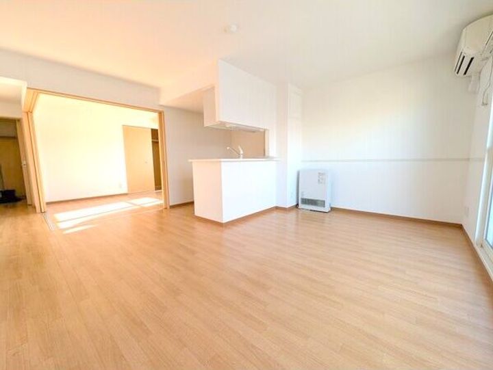 フィーノK-1の居間