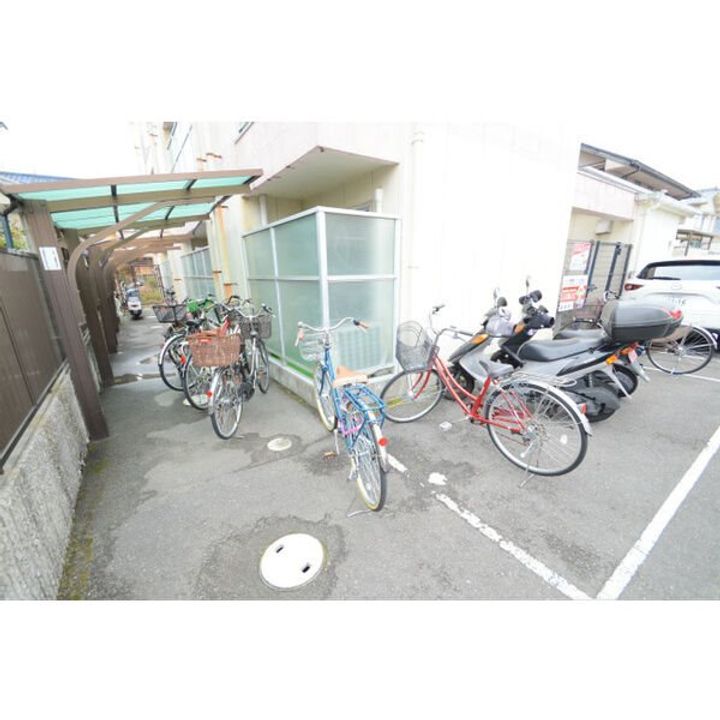 大阪府箕面市箕面4(マンション)の賃貸物件の地図