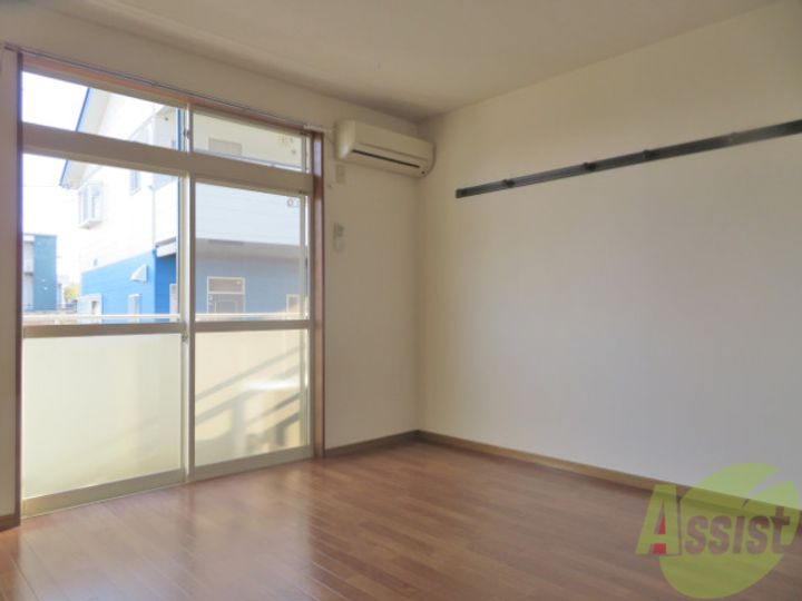 サングレート鈎取Cの居間