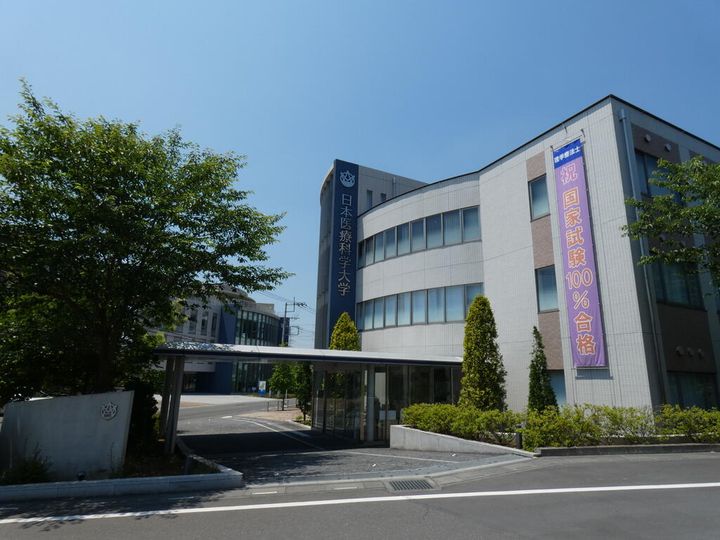 コーポラスいずみの周辺