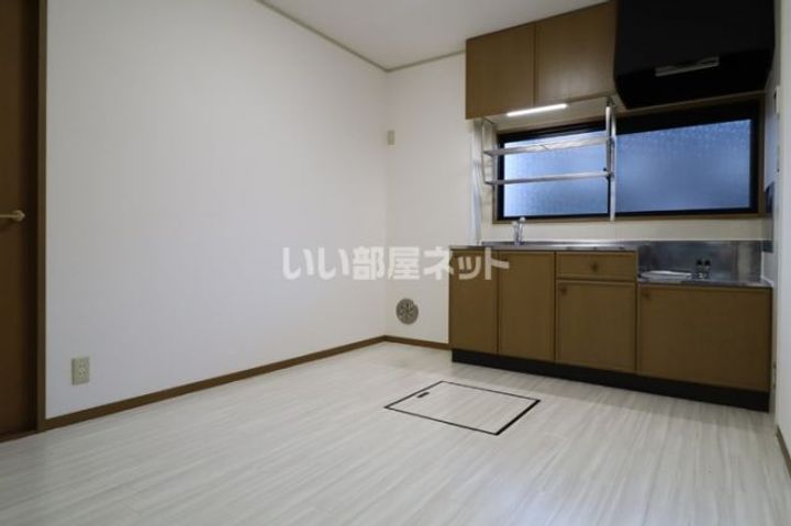 新潟県上越市子安(アパート)の賃貸物件のキッチン