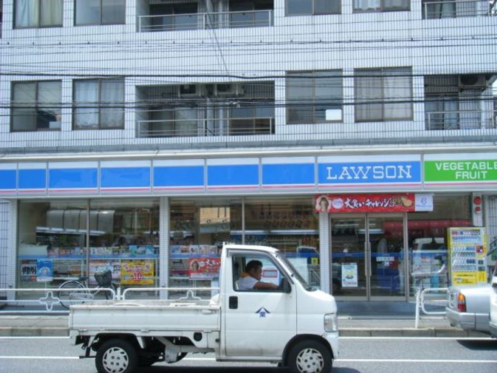 ドムス荒井 壱号館の周辺