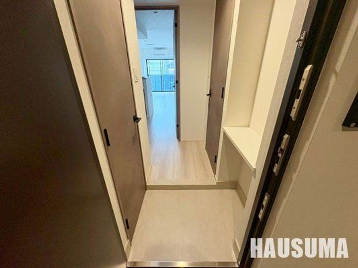 S-RESIDENCE王子enableの玄関