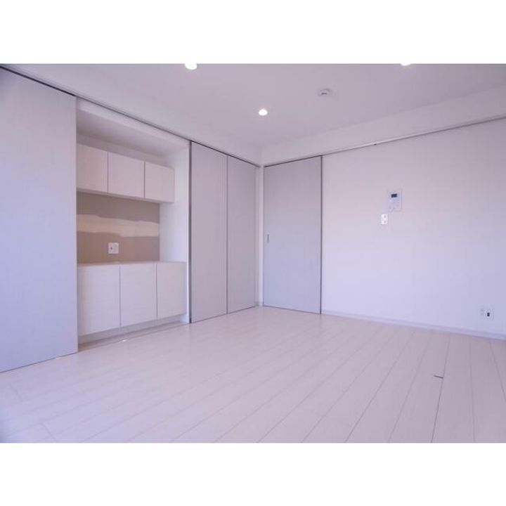 東京都足立区六月2(マンション)の賃貸物件の居間