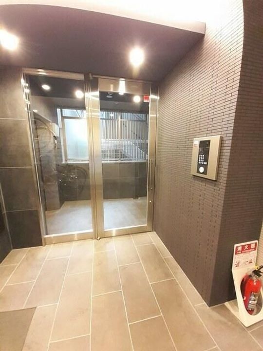 東京都墨田区向島3(マンション)の賃貸物件の地図