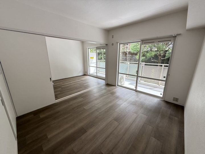 東京都日野市南平1(マンション)の賃貸物件の居間