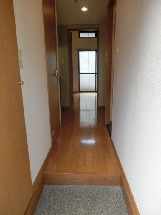 ソレアード・Mの玄関