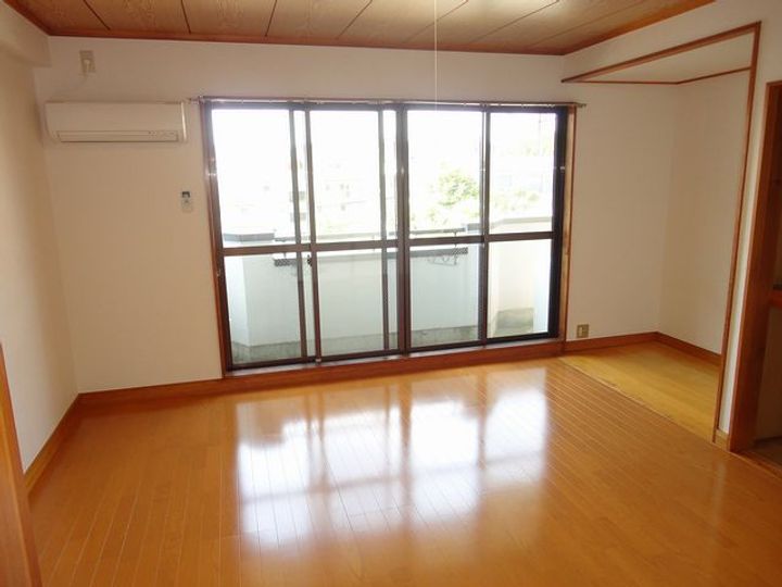 望月マンションIIIの内装