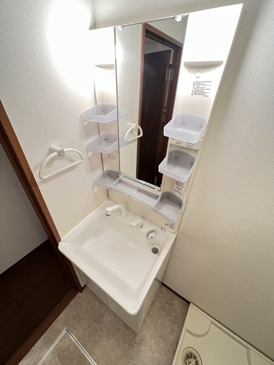 東京都練馬区高松1(マンション)の賃貸物件の内装