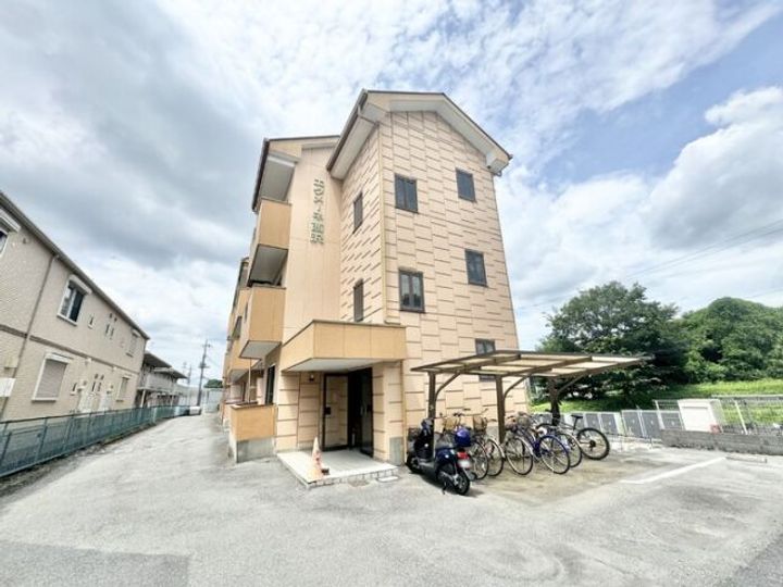 栃木県宇都宮市平出町(アパート)の賃貸物件の外観