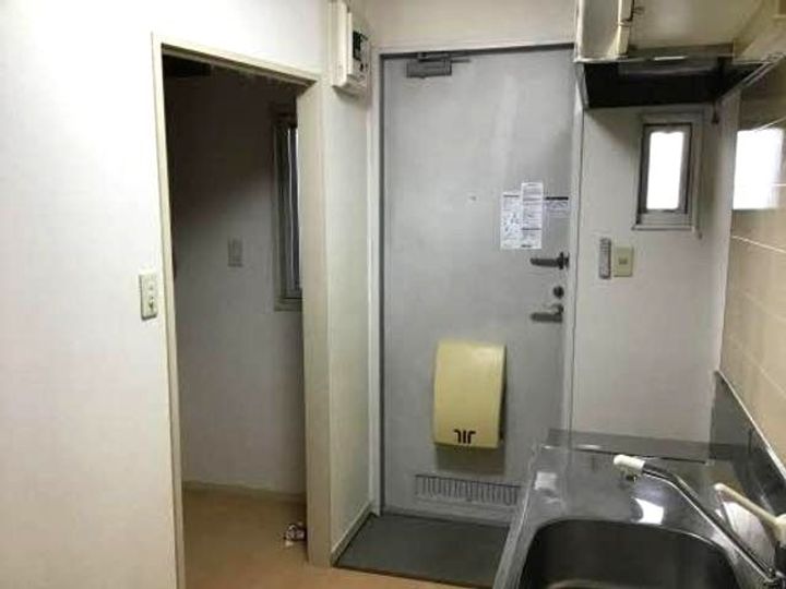 ジュネスヒルの玄関