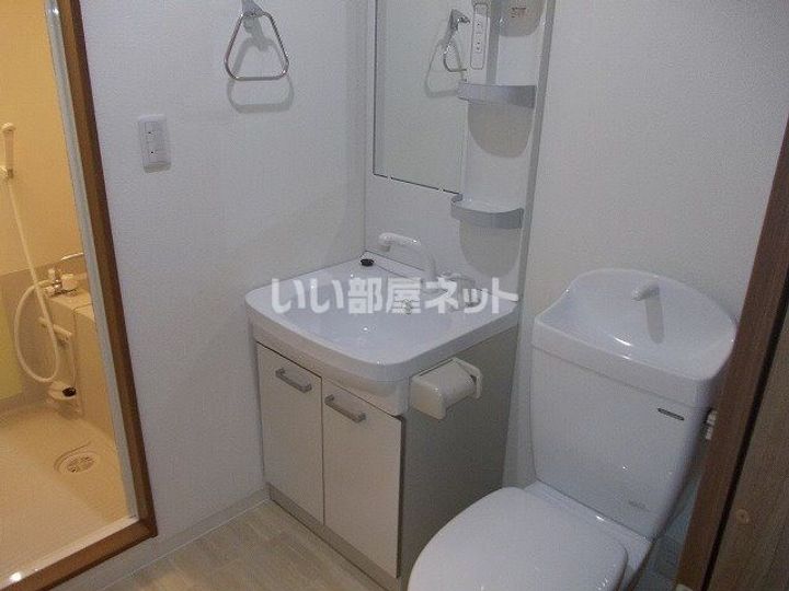 LISソフィア大東の内装