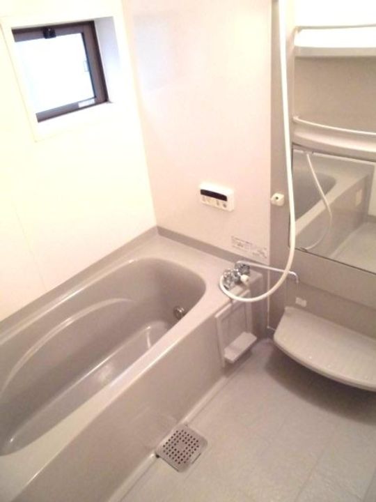 プレアデス コート Cの風呂