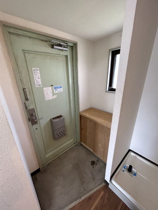 静岡県浜松市中央区広沢3(マンション)の賃貸物件の玄関