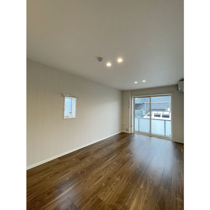 シャーメゾン国立ウエストの居間