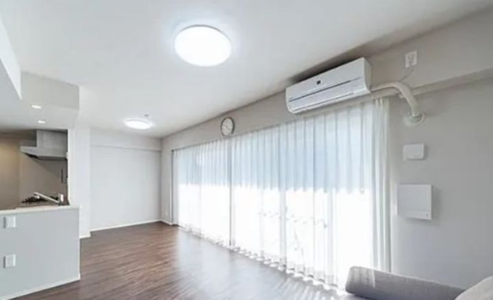 神奈川県横浜市南区中村町4(マンション)の賃貸物件の居間