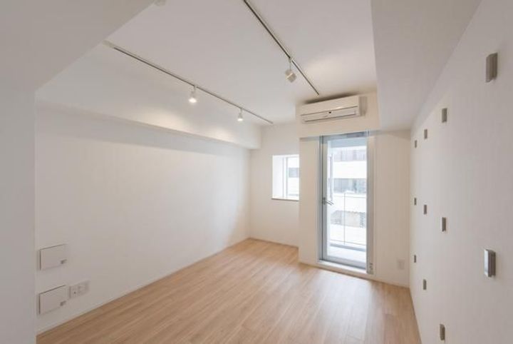 WM YEBISU 物件確認はITANJI BBの居間