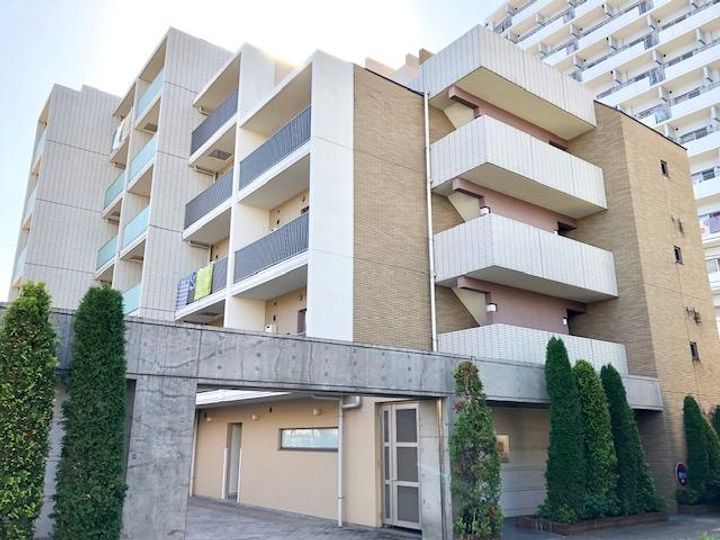 東京都小金井市本町2(マンション)の賃貸物件の外観