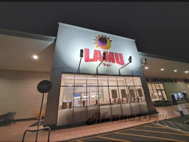 バリュージュ植善A棟の周辺