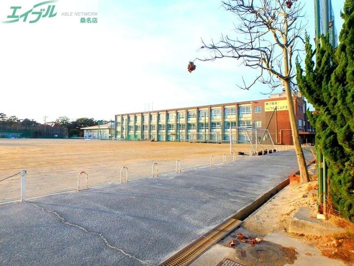 三重県桑名市新西方3(一戸建)の賃貸物件の周辺