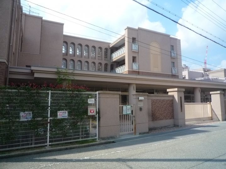 クレアーレ仁川の周辺