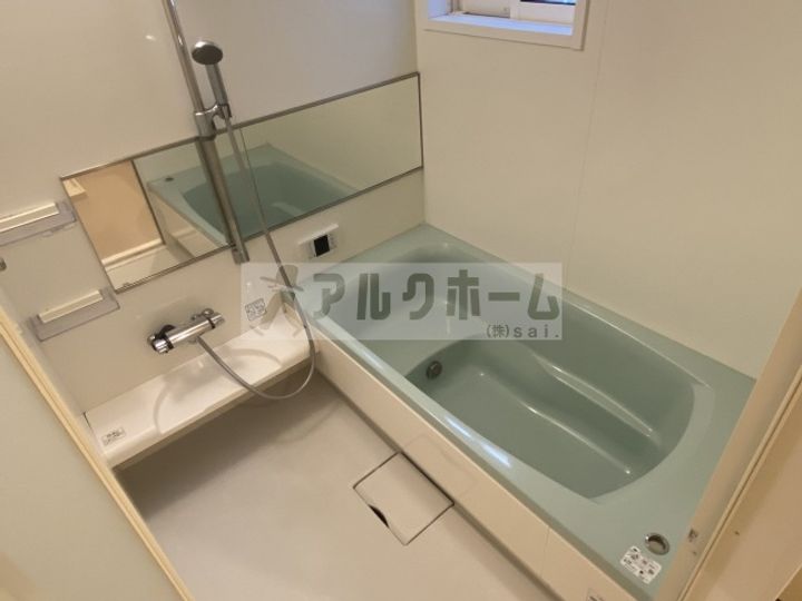 メゾンラグランジュの風呂