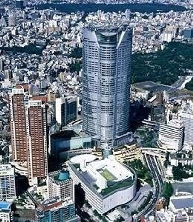 ルネサンス六本木プレミアムコートの周辺