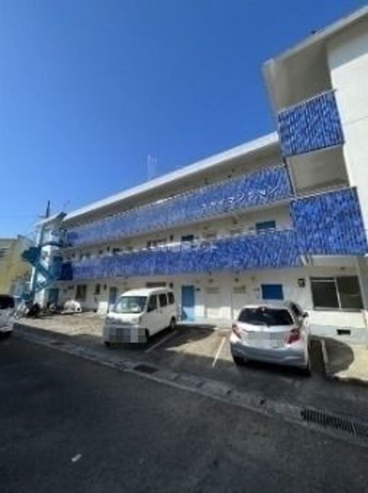 スカイマンションの外観