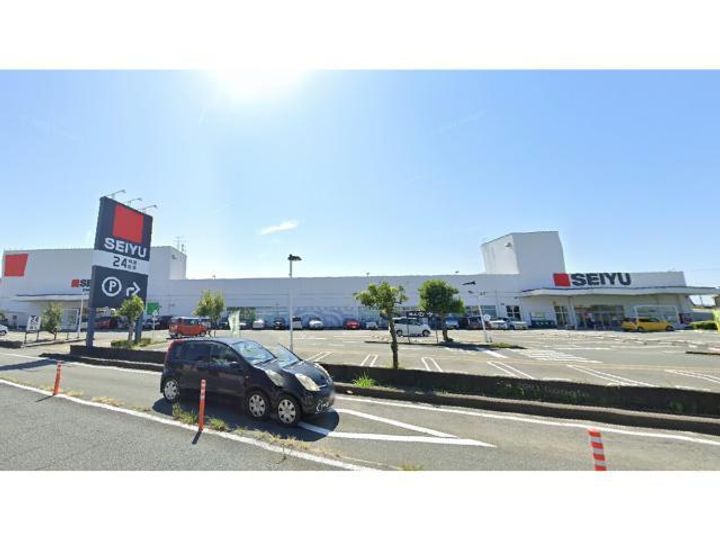 シャーメゾングレイスの周辺