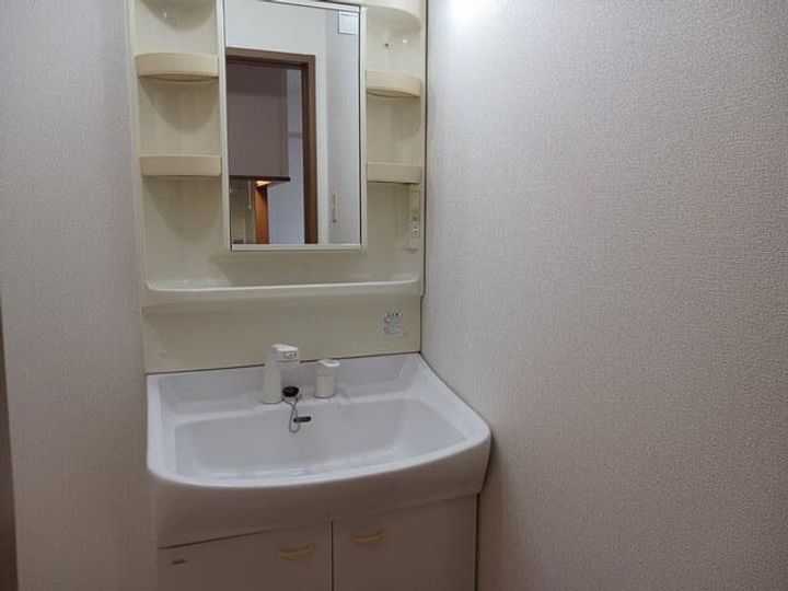 埼玉県さいたま市大宮区吉敷町2(マンション)の賃貸物件の内装