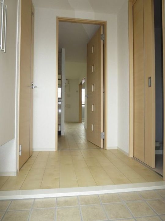 グラン クレシアの玄関