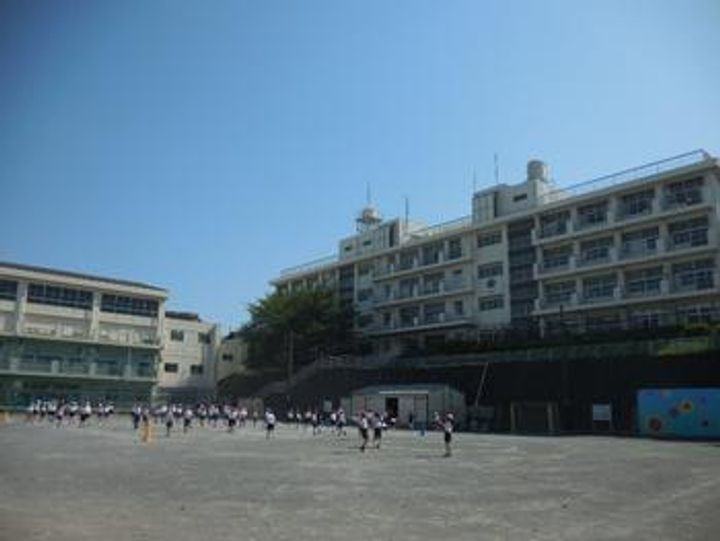 神奈川県横浜市青葉区藤が丘2(一戸建)の賃貸物件の周辺